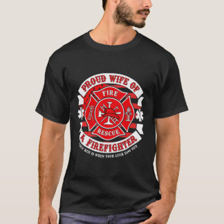 Terug Print Brandweerman Trots Vrouw Brandweerman  T-shirt