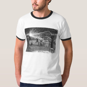 Tesla bij zijn Colorado Springs Lab, 1899 T-shirt