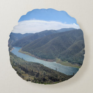 testing the hard stuff rond kussen