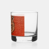 Tête de loup sur verre à whisky rouge (Gauche)