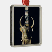 Tête d'un taureau, décoration d'une harpe (Droite)