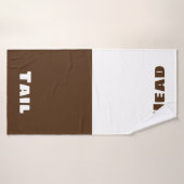 Tête et queue Amusants Brown et blanc (Serviette de bain)
