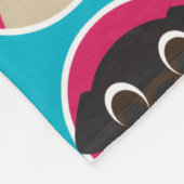 Têtes de carlin sur la couverture turquoise (Coin)