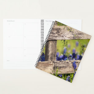 Texas Bluebonnets rond een landhek Planner
