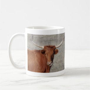 Texas Longhorn Koe likken haar neus koffie Mok