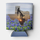 Texas Shape Oil Pump Jack bij Sunset Bluebonnets Blikjeskoeler (Voorkant)