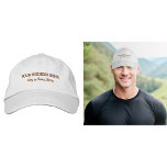 Texte commercial Brown brodé sur Casquette<br><div class="desc">Casquette que vous pouvez customiser en tapant votre nom d'entreprise, ville ou ville et état. Le texte sera brodé sur le casquette. La couleur du fil est marron. Vous pouvez l'inclure dans vos produits promotionnels, cadeaux ou cadeaux offerts à vos clients ou clients, une stratégie de marketing pour annoncer votre...</div>
