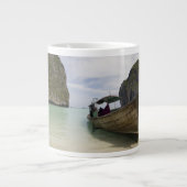 Thailand, Phi Phi Lay-eiland, Maya Bay. Extra Grote Beker (Voorkant)