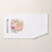 Thanksgiving Nom de famille Citrouille rose (Serviette à main)