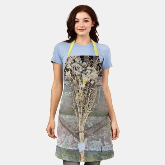 The 13th Skult. Schort (Gedragen)