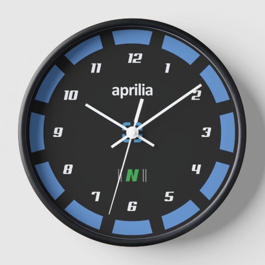 The Aprilia Clock (Voorkant)