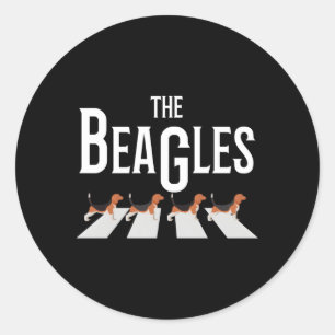 The Beagles parodie op het zebrapad Ronde Sticker