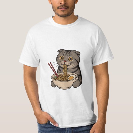  The Cozy Cat Slurping Noodles T-shirt (Voorkant)