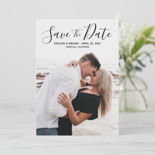 The Date Save (Debout devant)