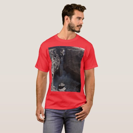 The Devils Punch Bowl T-shirt (Voorkant volledig)