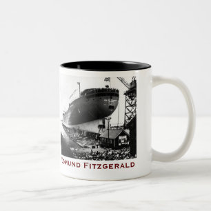 The Edmund Fitzgerald met bemanningsnamen Tweekleurige Koffiemok