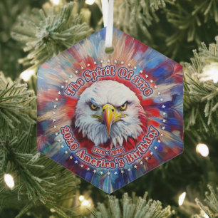 The Geest Van 1776, 2026 Amerika’s Rode Adelaar Vu Glas Ornament