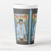 The King Tells All Latte Mok (Voorkant)