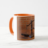 The Law Mug (Cherchez le Carte de visite correspon (Devant gauche)