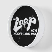 The Loop 97.9 FM Chicago's Classic Rock (Hoek)