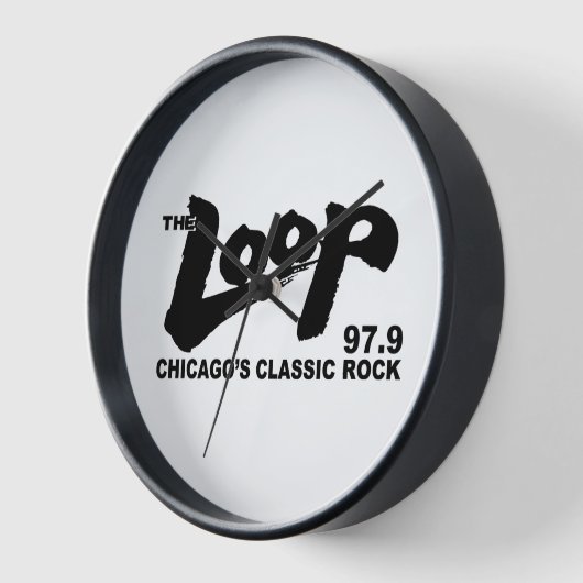 The Loop 97.9 FM Chicago's Classic Rock (Hoek)