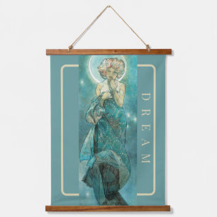 'The Moon' van Mucha, Dream Green Wall Tapestry Hangend Wandkleed
