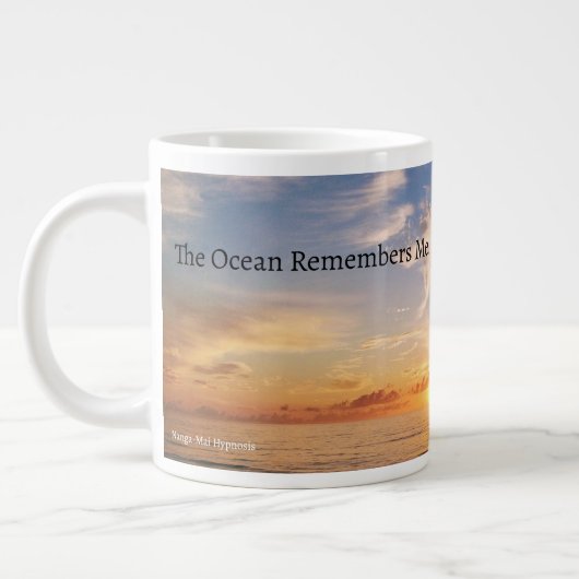 The Ocean Remembers Me Mug (Gauche)