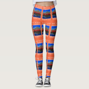The Red Boat Houses Sunndalsøra Noorwegen Leggings