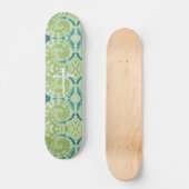 The Three Nails Cross Green Tie Die Christian Skateboard (Voorkant)