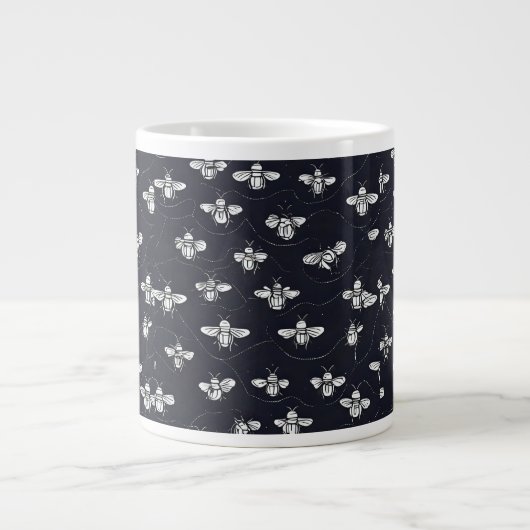 The Tiny Bee Trail Minimalist Mug Extra Grote Beker (Voorkant)
