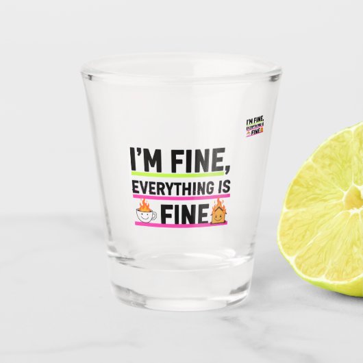 The Ultimate "I'm Fine" Labels Shot Glasses Glas (Voorkant)