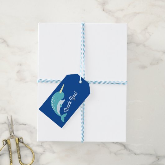 Thema Narwhals Ocean Cute 1st Birthday Cadeaulabel (Met Touw)