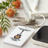 There is always time for playing the guitar. retro sleutelhanger (Voorkant Rechts)