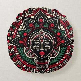 Theyyam Spirit Pillow – Vibrant Indian Folk Art Rond Kussen