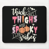 Thick Thighs And Soky Vibes Retro Groovy Halloween Muismat (Voorkant)