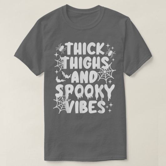 Thick Thighs And Spooky Vibes Shirt Funny Hallowee (Design voorkant)