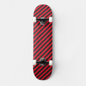Thin Black and Red Diagonal Stripes Skateboard (Voorkant)