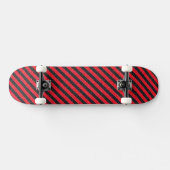 Thin Black and Red Diagonal Stripes Skateboard (Horizontaal)