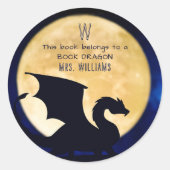 This Book Belongs To A Book Dragon Personalized Ronde Sticker (Voorkant)