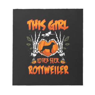 This Girl Loves Her Rottweiler Dog Halloween Notitieblok
