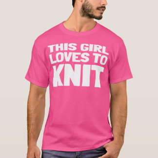 This Girl Loves To Knit Knitting Club Print T-shirt