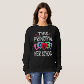THIS PRINCIPAL LOVES HER SCHOOL Shirts Valentines (Voorkant volledig)