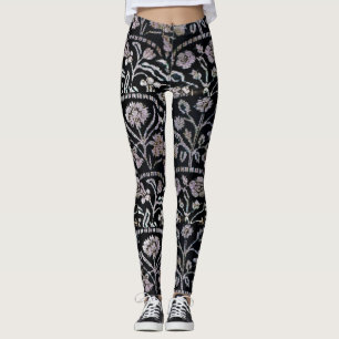 Thistles in kant leggings