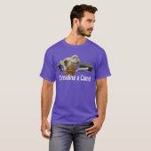 Threading a Camel T-Shirt (Devant entier)