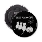 Three Cats, Pumpkin, and Spider Halloween Button Flesopener (Voorkant)