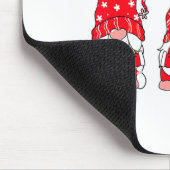 Three Gnomes Holding Heart Leopard Happy Valentine Muismat (Hoek)