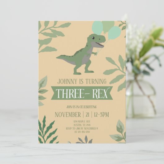 Three-Rex Birthday Invitation (Debout devant)