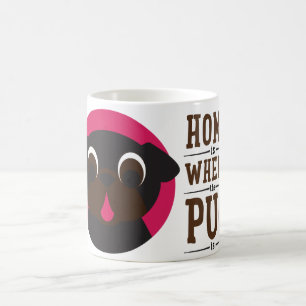 Thuis is de locatie waar de Pug koffie-thee-Mok is Koffiemok