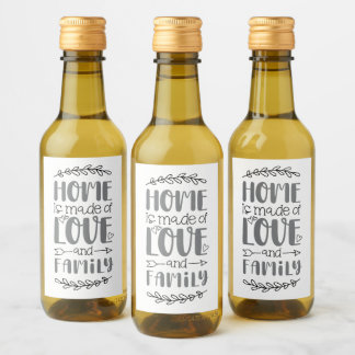 Thuis is gemaakt van de 'Love & Family Cute Love F Wijn Etiket