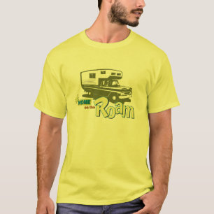 Thuis op de Roam retro pickup camper truck RV T-shirt